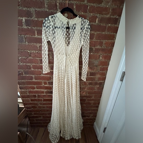 Vintage Wedding Dress - Picture 2 of 2